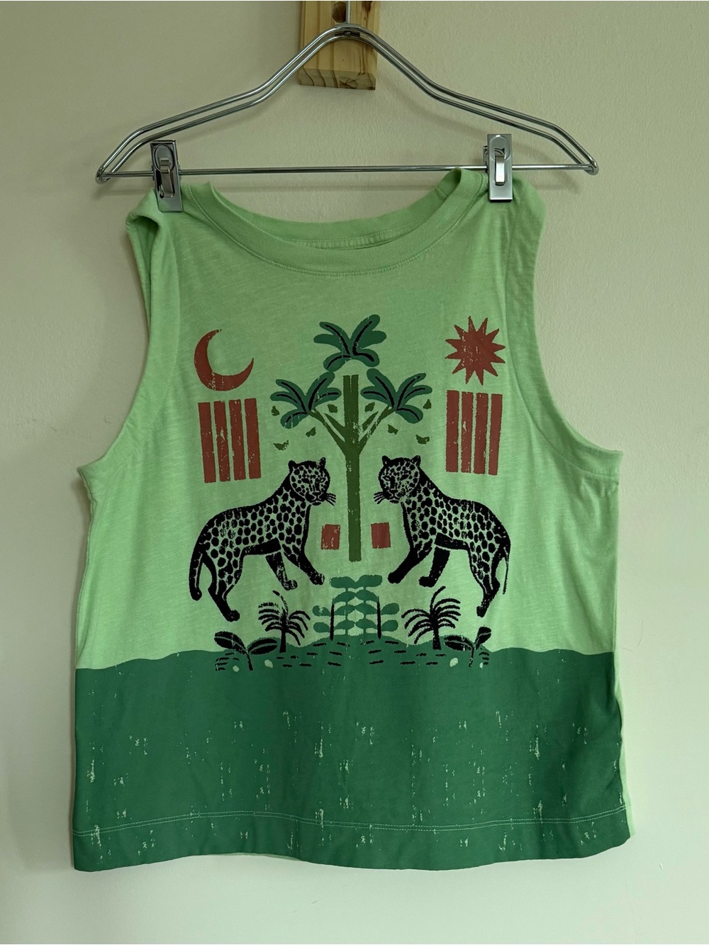 Anthropologie Two-Tone Green Women’s Graphic Tank with Leopard Motif